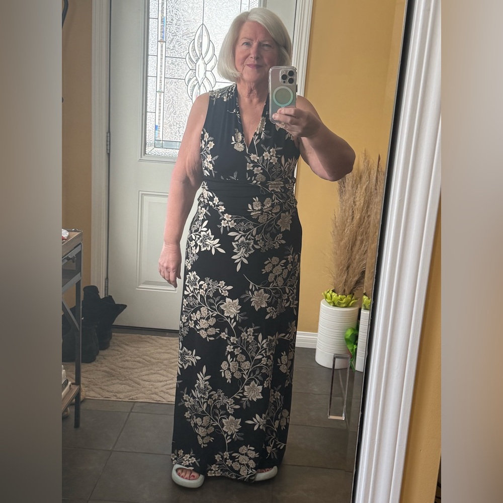 Vince Camuto maxi dress